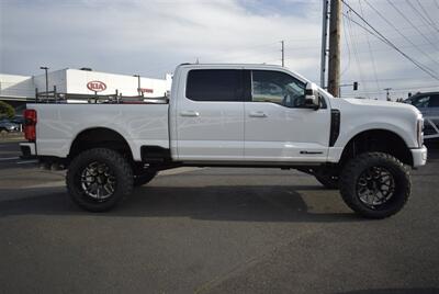 2025 Ford F-350 Platinum  LIFTED 6.7L  DIESEL TRUCK 4X4 LOADED - Photo 6 - Gresham, OR 97030
