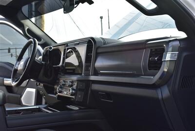2025 Ford F-350 Platinum  LIFTED 6.7L  DIESEL TRUCK 4X4 LOADED - Photo 27 - Gresham, OR 97030