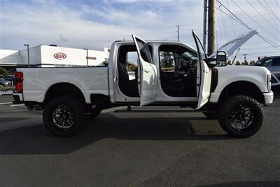 2025 Ford F-350 Platinum  LIFTED 6.7L  DIESEL TRUCK 4X4 LOADED - Photo 33 - Gresham, OR 97030