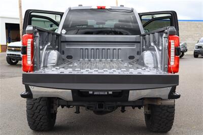 2025 Ford F-350 Lariat LIFTED LONG BED DIESEL 4X4 LOADED - Photo 39 - Gresham, OR 97030