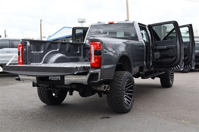 2025 Ford F-350 Lariat LIFTED LONG BED DIESEL 4X4 LOADED - Photo 41 - Gresham, OR 97030