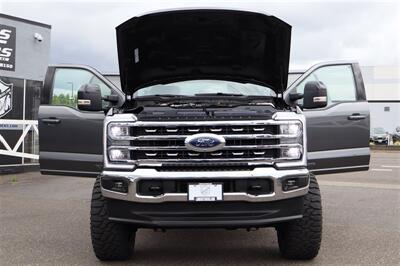 2025 Ford F-350 Lariat LIFTED LONG BED DIESEL 4X4 LOADED - Photo 44 - Gresham, OR 97030