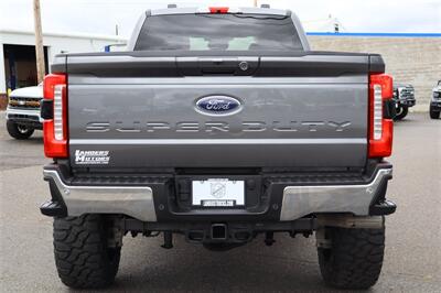 2025 Ford F-350 Lariat LIFTED LONG BED DIESEL 4X4 LOADED - Photo 4 - Gresham, OR 97030