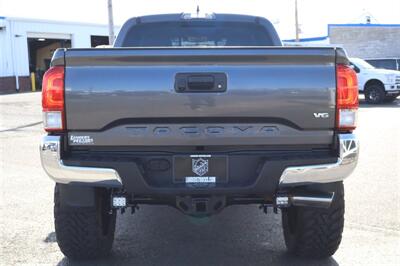 2017 Toyota Tacoma TRD Off-Road  6 " LIFT 35 " TIRES 4X4  LEATHER LOADED - Photo 4 - Gresham, OR 97030