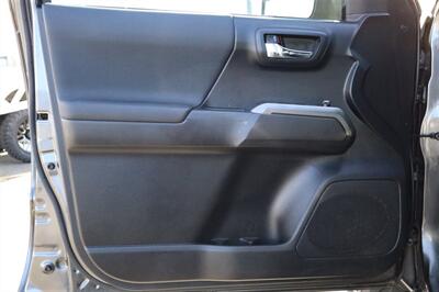 2017 Toyota Tacoma TRD Off-Road  6 " LIFT 35 " TIRES 4X4  LEATHER LOADED - Photo 14 - Gresham, OR 97030