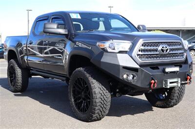 2017 Toyota Tacoma TRD Off-Road  6 " LIFT 35 " TIRES 4X4  LEATHER LOADED - Photo 7 - Gresham, OR 97030