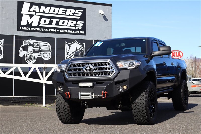2017 Toyota Tacoma TRD Off-Road  6 " LIFT 35 " TIRES 4X4  LEATHER LOADED - Photo 1 - Gresham, OR 97030