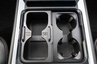 2024 Ford F-350 Platinum  HI OUTPUT 6.7L DIESEL 24S AND 38S LOADED - Photo 21 - Gresham, OR 97030