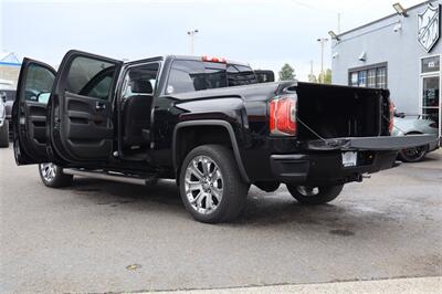 2017 GMC Sierra 1500 Denali 6.2L V8 4X4 LEATHER LOADED - Photo 35 - Gresham, OR 97030