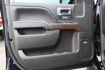 2017 GMC Sierra 1500 Denali 6.2L V8 4X4 LEATHER LOADED - Photo 13 - Gresham, OR 97030