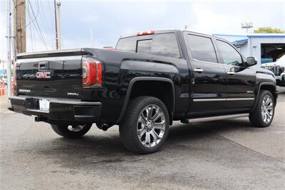 2017 GMC Sierra 1500 Denali 6.2L V8 4X4 LEATHER LOADED - Photo 5 - Gresham, OR 97030