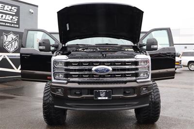 2025 Ford F-350 King Ranch  LIFTED DIESEL 24S 38S  4X4 TRUCK  LOADED - Photo 40 - Gresham, OR 97030