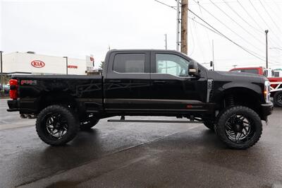 2025 Ford F-350 King Ranch  LIFTED DIESEL 24S 38S  4X4 TRUCK  LOADED - Photo 6 - Gresham, OR 97030