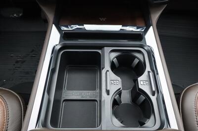 2025 Ford F-350 King Ranch  LIFTED DIESEL 24S 38S  4X4 TRUCK  LOADED - Photo 22 - Gresham, OR 97030