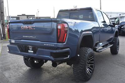 2024 GMC Sierra 3500 Denali LIFTED DIESEL TRUCK 4X4 LOADED - Photo 5 - Gresham, OR 97030