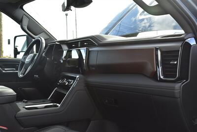 2024 GMC Sierra 3500 Denali LIFTED DIESEL TRUCK 4X4 LOADED - Photo 30 - Gresham, OR 97030