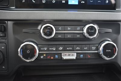 2024 Ford F-350 Platinum  LIFTED DIESEL TRUCK 4X4 LOADED - Photo 25 - Gresham, OR 97030