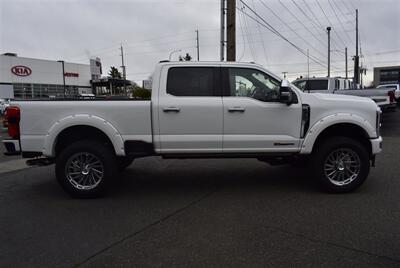 2024 Ford F-350 Platinum  LIFTED DIESEL TRUCK 4X4 LOADED - Photo 6 - Gresham, OR 97030