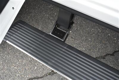 2024 Ford F-350 Platinum  LIFTED DIESEL TRUCK 4X4 LOADED - Photo 11 - Gresham, OR 97030