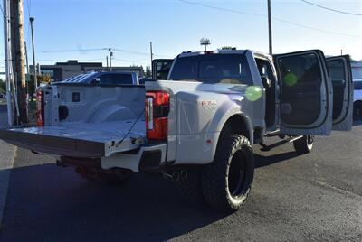 2025 Ford F-450 Super Duty Platinum  LIFTED Cab Platinum 4WD DRW 6.7L V8 HO Turbo Diesel - Photo 36 - Gresham, OR 97030