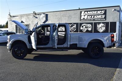 2025 Ford F-450 Super Duty Platinum  LIFTED Cab Platinum 4WD DRW 6.7L V8 HO Turbo Diesel - Photo 33 - Gresham, OR 97030