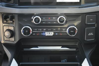 2025 Ford F-450 Super Duty Platinum  LIFTED Cab Platinum 4WD DRW 6.7L V8 HO Turbo Diesel - Photo 21 - Gresham, OR 97030