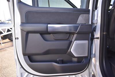 2025 Ford F-450 Super Duty Platinum  LIFTED Cab Platinum 4WD DRW 6.7L V8 HO Turbo Diesel - Photo 23 - Gresham, OR 97030