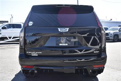 2023 Cadillac Escalade-V ESV  6.2L SUPER CHARGED 26 " RIMS SUPER CRUISE LOADED - Photo 4 - Gresham, OR 97030
