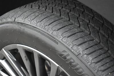 2025 Cadillac Escalade Sport Platinum 4X4 ENTERTAINMENT BLACK ON BLACK LOADED - Photo 11 - Gresham, OR 97030