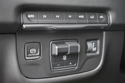 2025 Cadillac Escalade Sport Platinum 4X4 ENTERTAINMENT BLACK ON BLACK LOADED - Photo 21 - Gresham, OR 97030