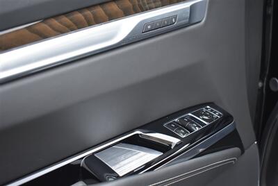 2025 Cadillac Escalade Sport Platinum 4X4 ENTERTAINMENT BLACK ON BLACK LOADED - Photo 14 - Gresham, OR 97030