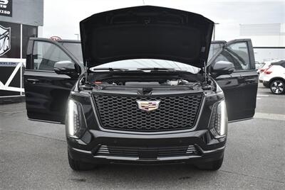 2025 Cadillac Escalade Sport Platinum 4X4 ENTERTAINMENT BLACK ON BLACK LOADED - Photo 40 - Gresham, OR 97030