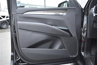 2025 Cadillac Escalade Sport Platinum 4X4 ENTERTAINMENT BLACK ON BLACK LOADED - Photo 13 - Gresham, OR 97030