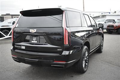 2025 Cadillac Escalade Sport Platinum 4X4 ENTERTAINMENT BLACK ON BLACK LOADED - Photo 5 - Gresham, OR 97030