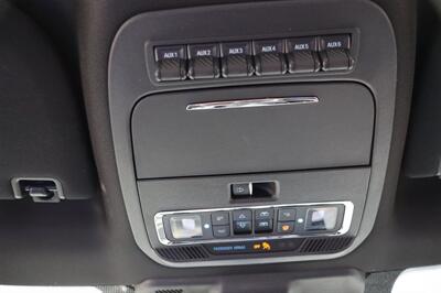 2024 Ford F-350 Platinum  LIFTED DIESEL TEMOR TRUCK 4X4 LOADED - Photo 36 - Gresham, OR 97030