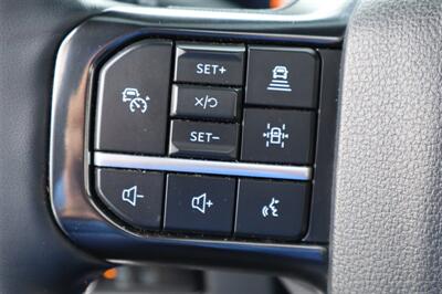 2024 Ford F-350 Platinum  LIFTED DIESEL TEMOR TRUCK 4X4 LOADED - Photo 27 - Gresham, OR 97030