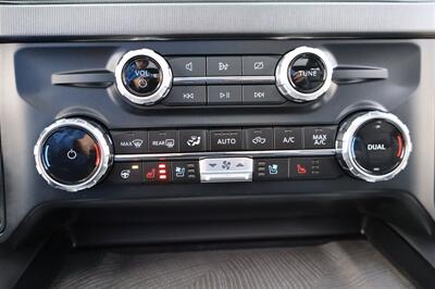 2024 Ford F-350 Platinum  LIFTED DIESEL TEMOR TRUCK 4X4 LOADED - Photo 34 - Gresham, OR 97030