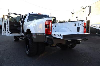 2026 Ford F-450 Super Duty KING RANCH  F-450 LVLED ON 22 " FORGED RIMS AND 37 " TIRES 45 MILES LOADED - Photo 34 - Gresham, OR 97030