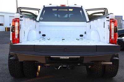 2026 Ford F-450 Super Duty KING RANCH  F-450 LVLED ON 22 " FORGED RIMS AND 37 " TIRES 45 MILES LOADED - Photo 35 - Gresham, OR 97030