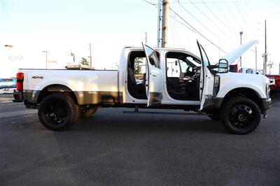 2026 Ford F-450 Super Duty KING RANCH  F-450 LVLED ON 22 " FORGED RIMS AND 37 " TIRES 45 MILES LOADED - Photo 38 - Gresham, OR 97030