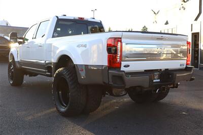 2026 Ford F-450 Super Duty KING RANCH  F-450 LVLED ON 22 " FORGED RIMS AND 37 " TIRES 45 MILES LOADED - Photo 3 - Gresham, OR 97030