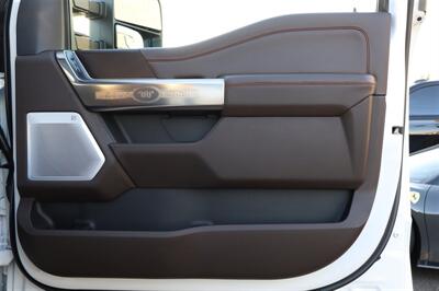 2026 Ford F-450 Super Duty KING RANCH  F-450 LVLED ON 22 " FORGED RIMS AND 37 " TIRES 45 MILES LOADED - Photo 29 - Gresham, OR 97030