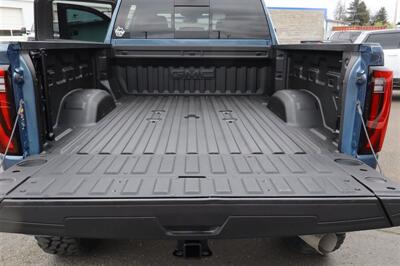 2025 GMC Sierra 3500 Denali LIFTED DIESEL 6.6L DURMAX TRUCK 4X4 LOADED - Photo 15 - Gresham, OR 97030