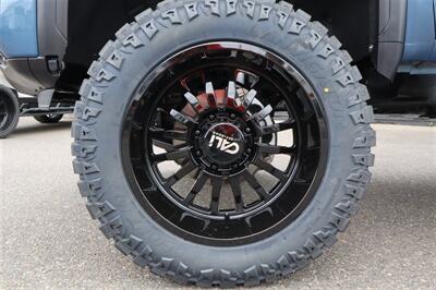 2025 GMC Sierra 3500 Denali LIFTED DIESEL 6.6L DURMAX TRUCK 4X4 LOADED - Photo 11 - Gresham, OR 97030