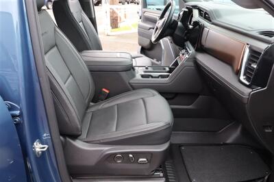 2025 GMC Sierra 3500 Denali LIFTED DIESEL 6.6L DURMAX TRUCK 4X4 LOADED - Photo 17 - Gresham, OR 97030