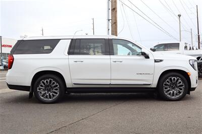2023 GMC Yukon Denali Ultimate XL 8 PASSANGER LOADED - Photo 6 - Gresham, OR 97030
