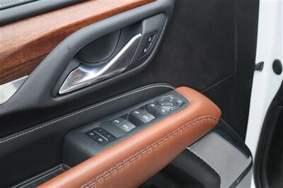 2023 GMC Yukon Denali Ultimate XL 8 PASSANGER LOADED - Photo 13 - Gresham, OR 97030