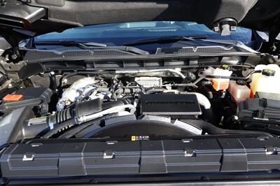 2023 GMC Sierra 3500 Denali  LIFTED DIESEL TRUCK 4X4 LOADED - Photo 9 - Gresham, OR 97030