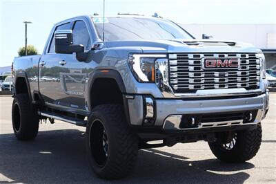 2025 GMC Sierra 3500 Denali  LIFTED DIESEL TRUCK 4X4 LOADED - Photo 7 - Gresham, OR 97030