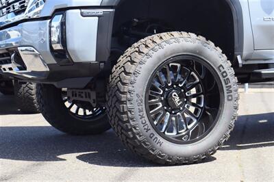 2025 GMC Sierra 3500 Denali  LIFTED DIESEL TRUCK 4X4 LOADED - Photo 13 - Gresham, OR 97030